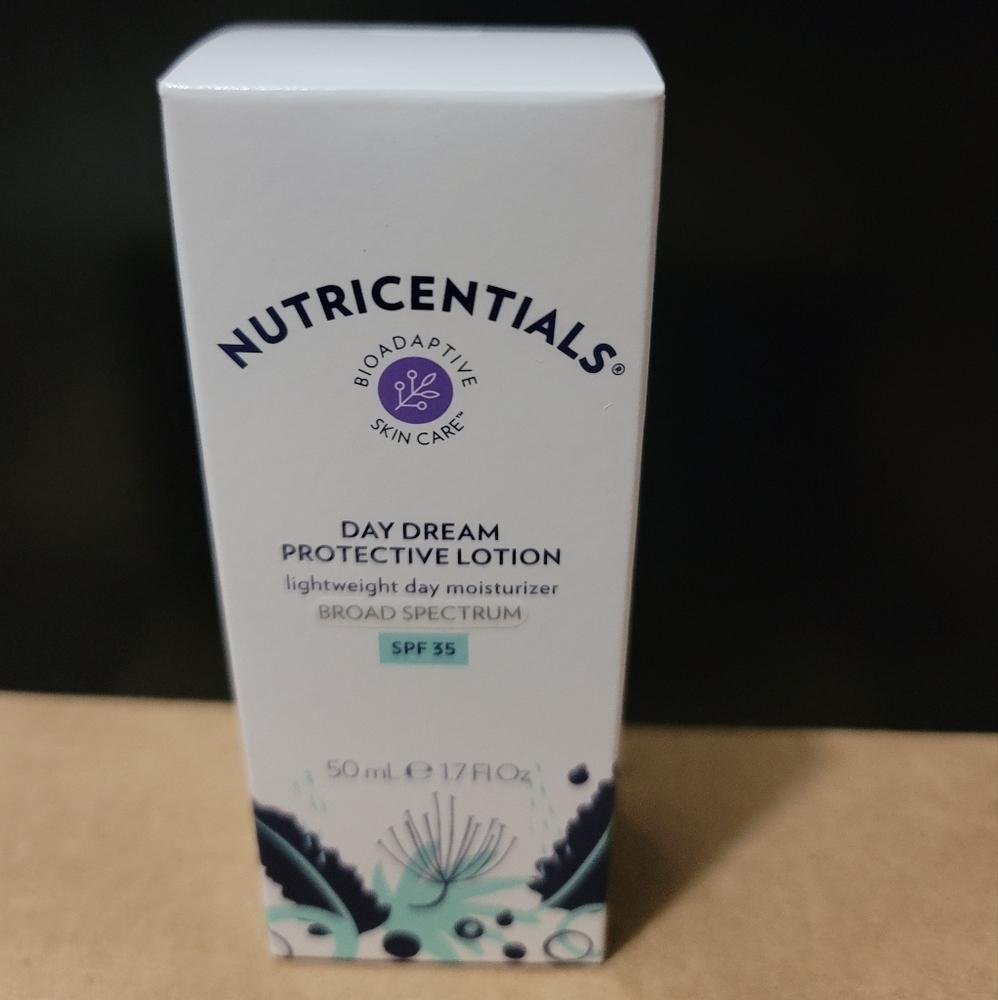 Nuskin Nutricentials Day Dream Protective Lotion